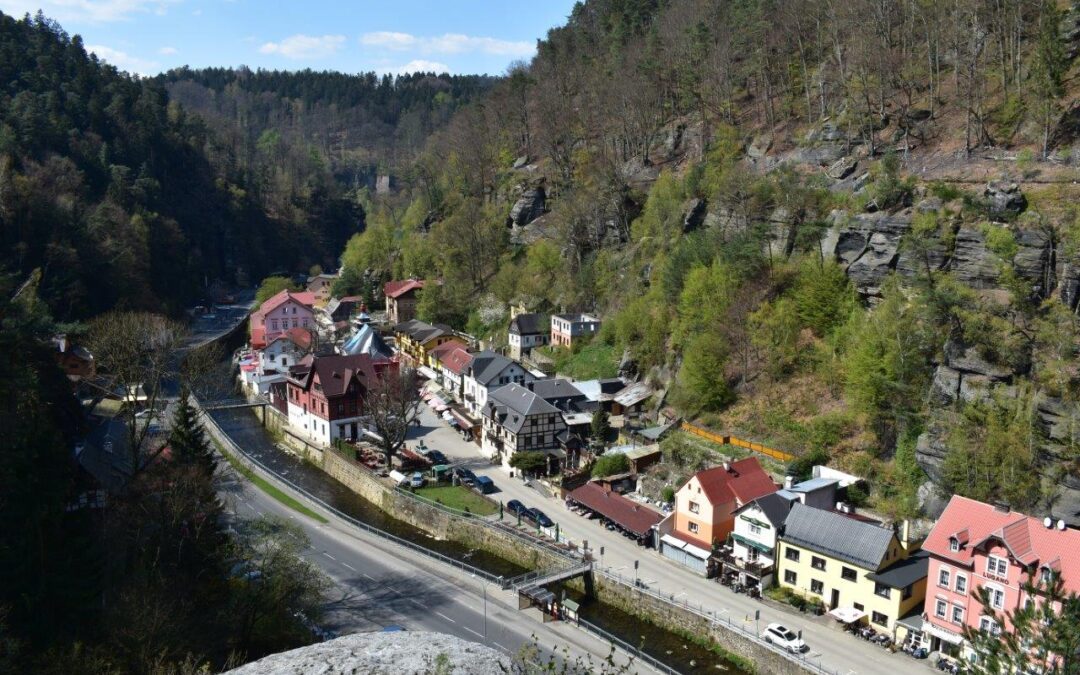 Křinice, Kamenice a král Labských pískovců