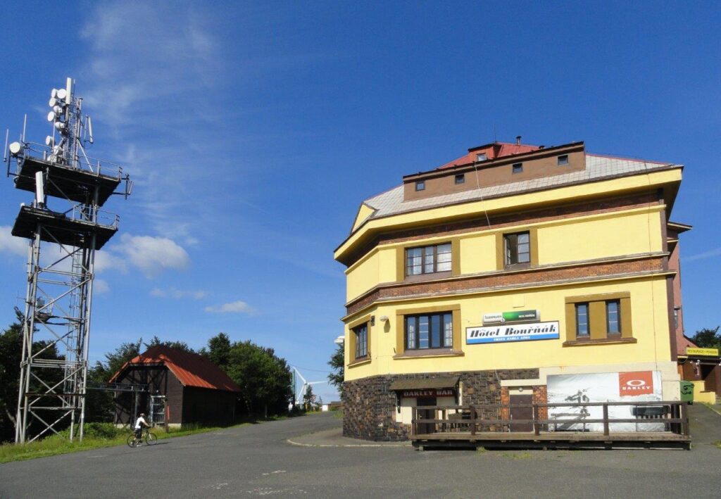 Z Ostrova 15